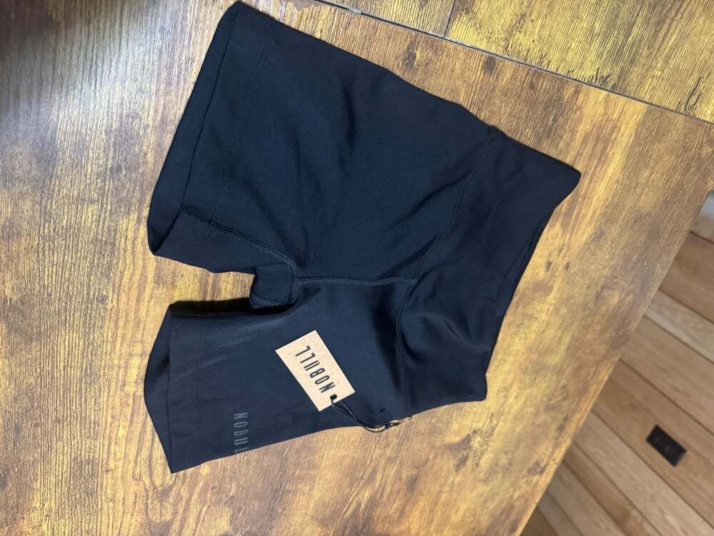 Women's Night Navy High-Rise Drive Short 4"